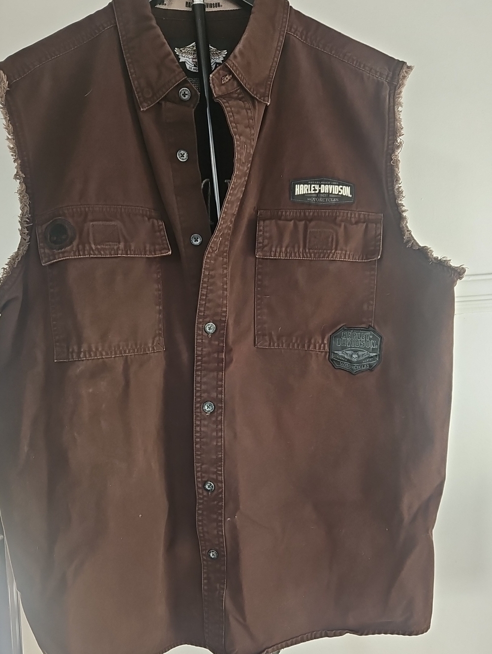Harley-Davidson Brown Skull Embroidered canvas sleeveless button front workshirt